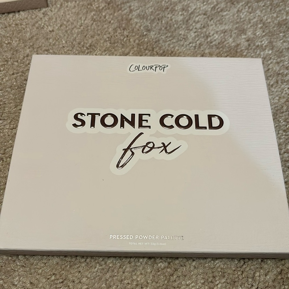BNIB Colourpop Stone Cold Fox palette